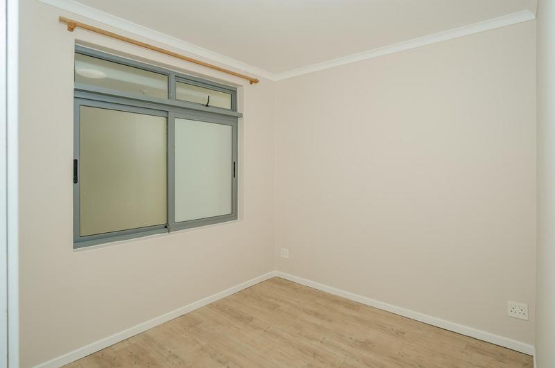 2 Bedroom Property for Sale in Muizenberg Western Cape